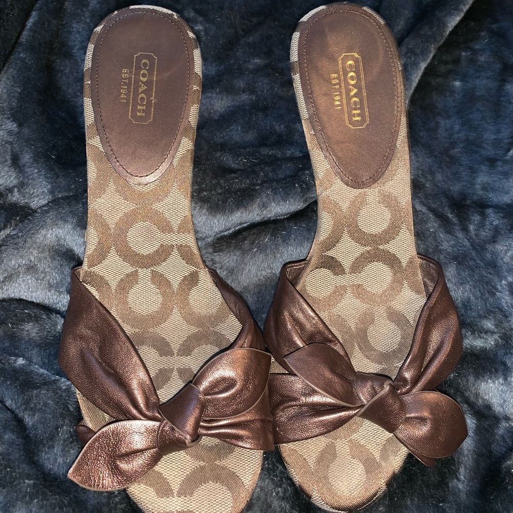 Brand new coach heels , never worn